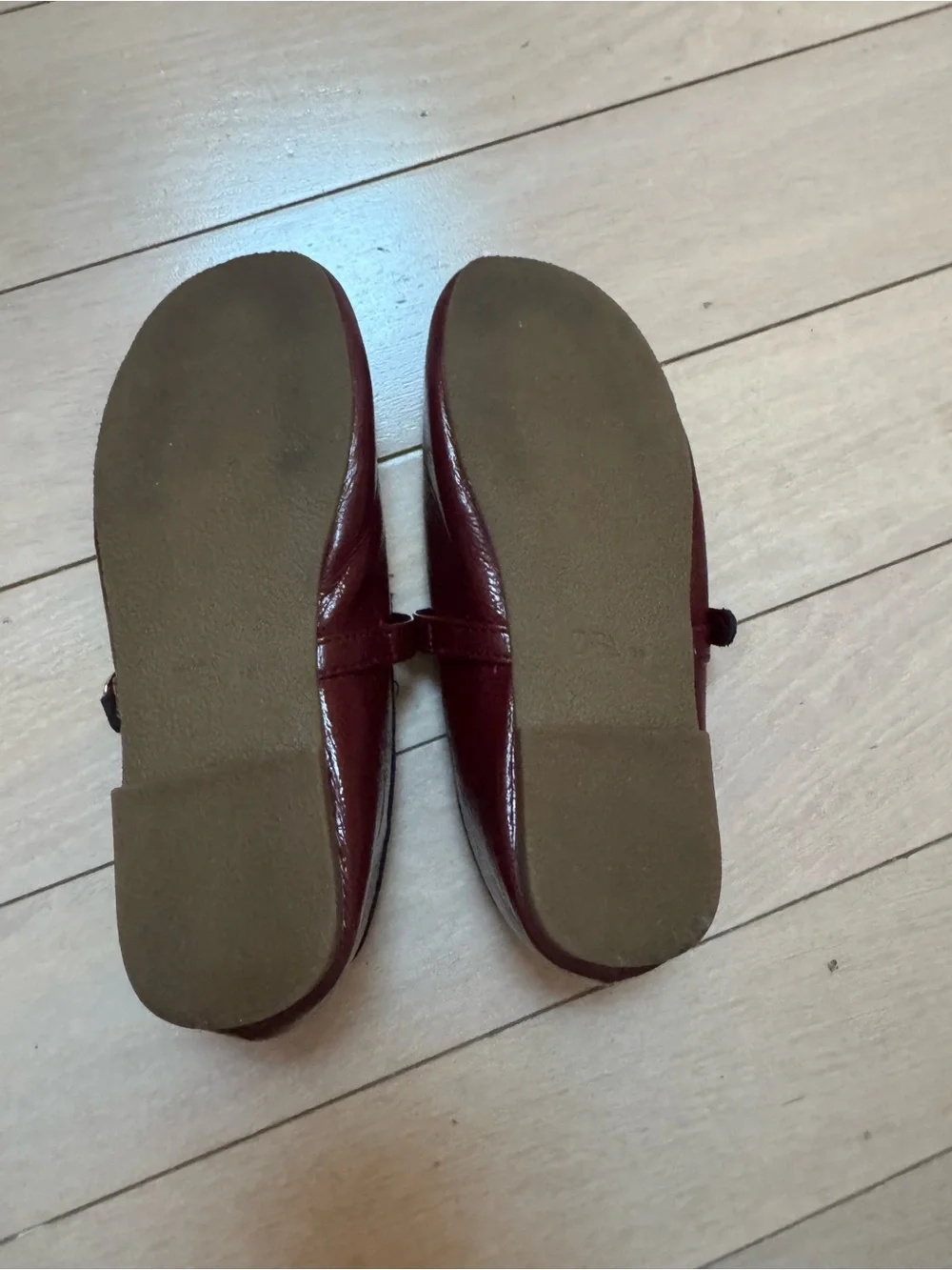 Zara Girls' Patent Mary Jane Shoes - Burgundy